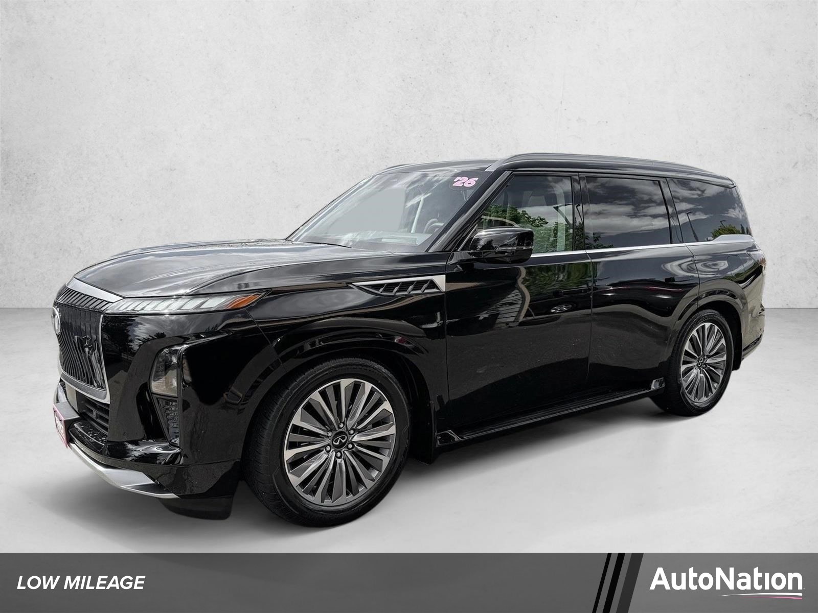 2026 INFINITI QX80 Luxe 4WD's photo