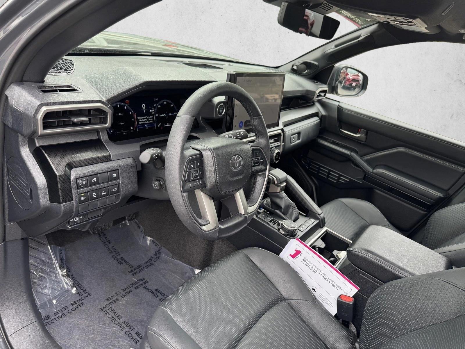 2025 Toyota 4Runner Limited - Photo 18