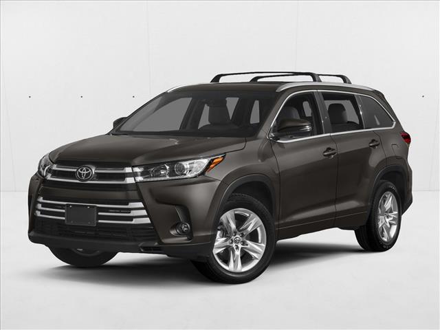 2019 Toyota Highlander Limited Platinum's photo