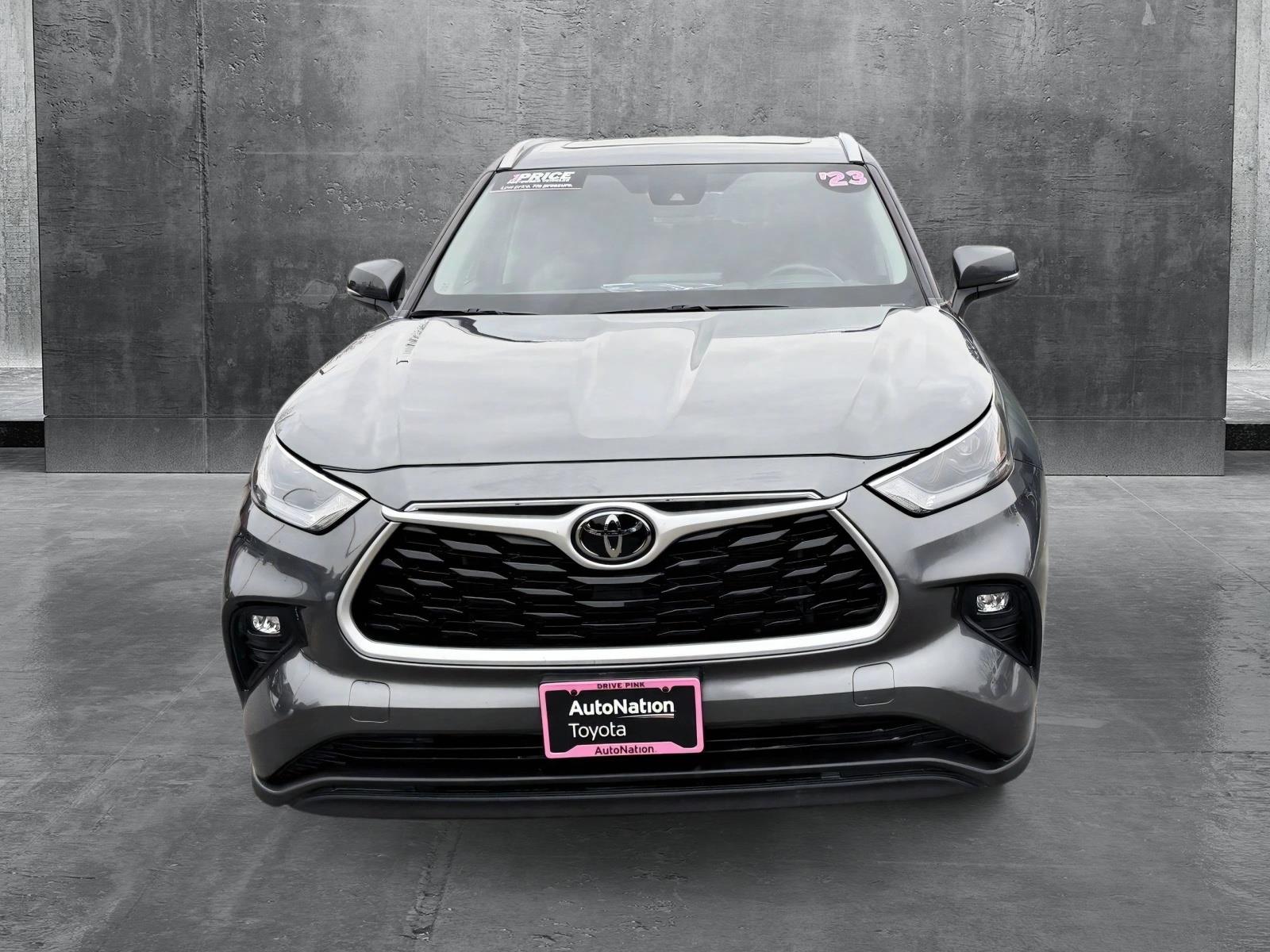 Used 2023 Toyota Highlander XLE with VIN 5TDKDRBH1PS043757 for sale in Centennial, CO