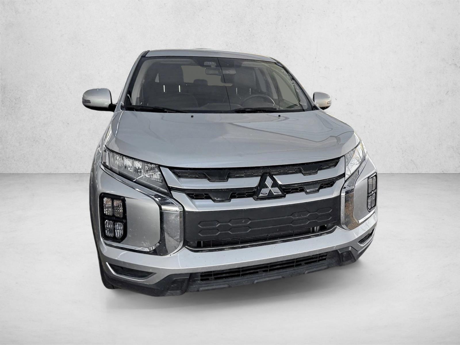 2024 Mitsubishi Outlander Sport ES photo 3