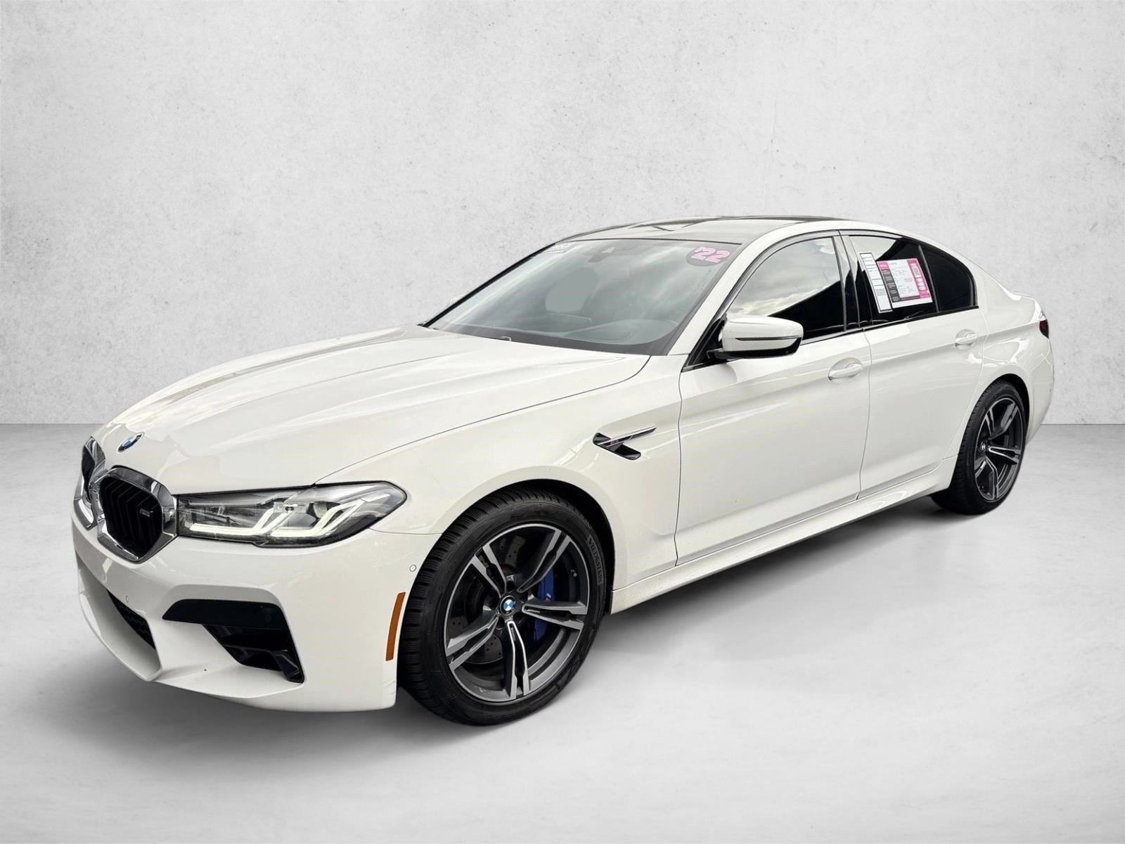 2022 BMW M5