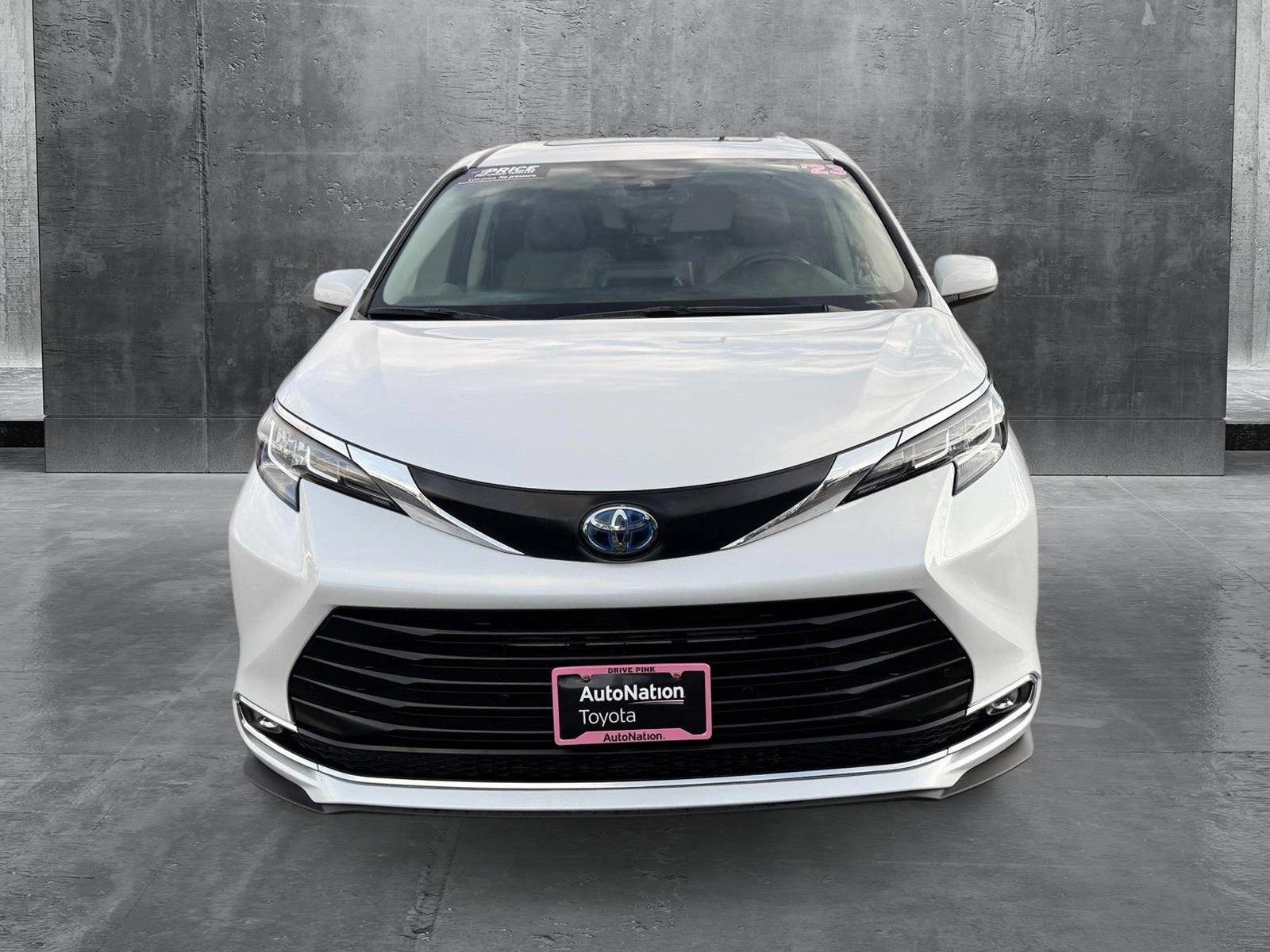 Used 2023 Toyota Sienna XLE with VIN 5TDYRKEC8PS165308 for sale in Centennial, CO