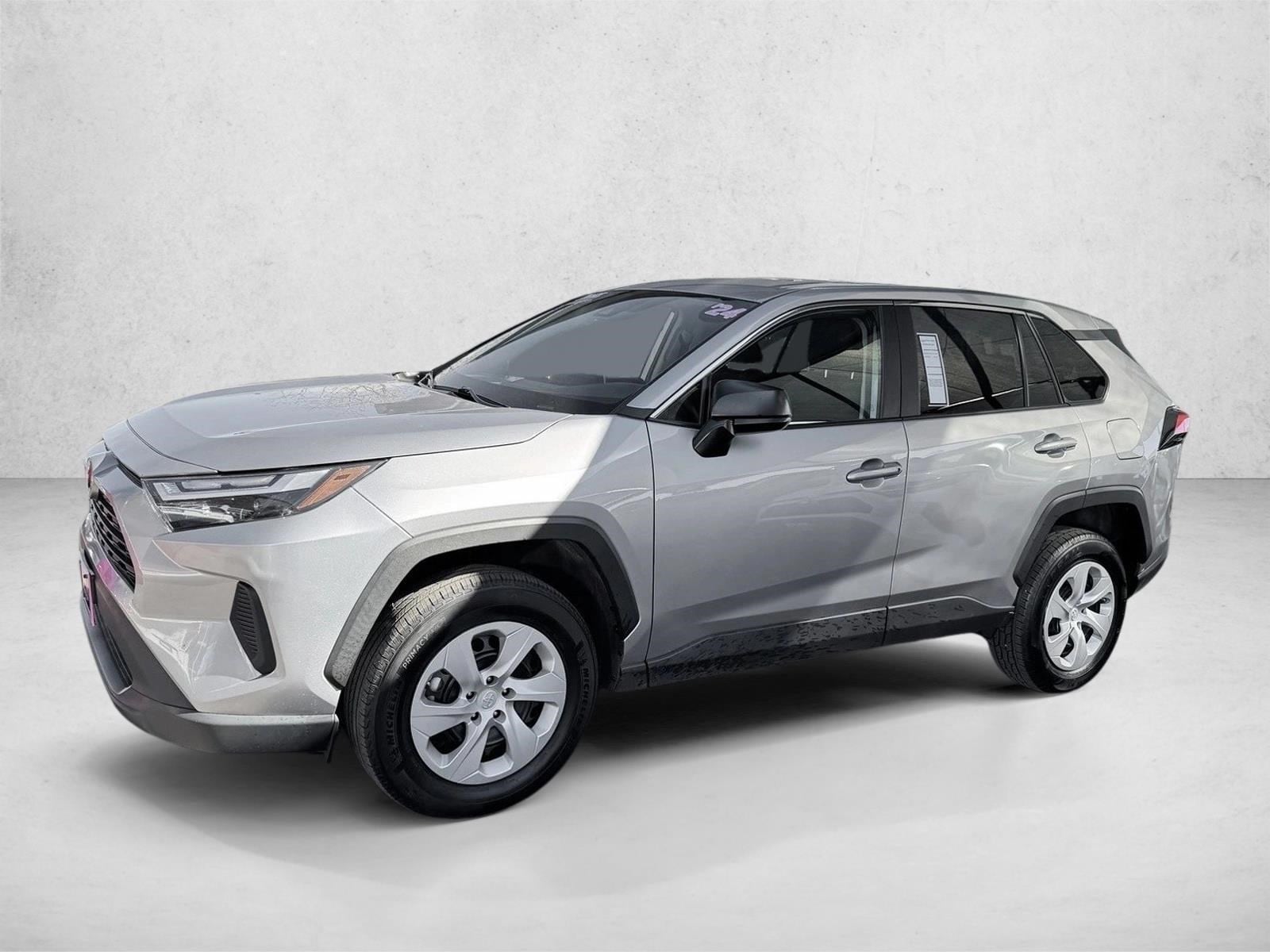 2024 Toyota RAV4 LE