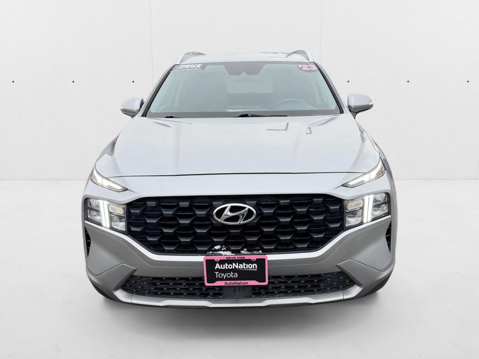 2023 Hyundai Santa Fe SEL photo 2