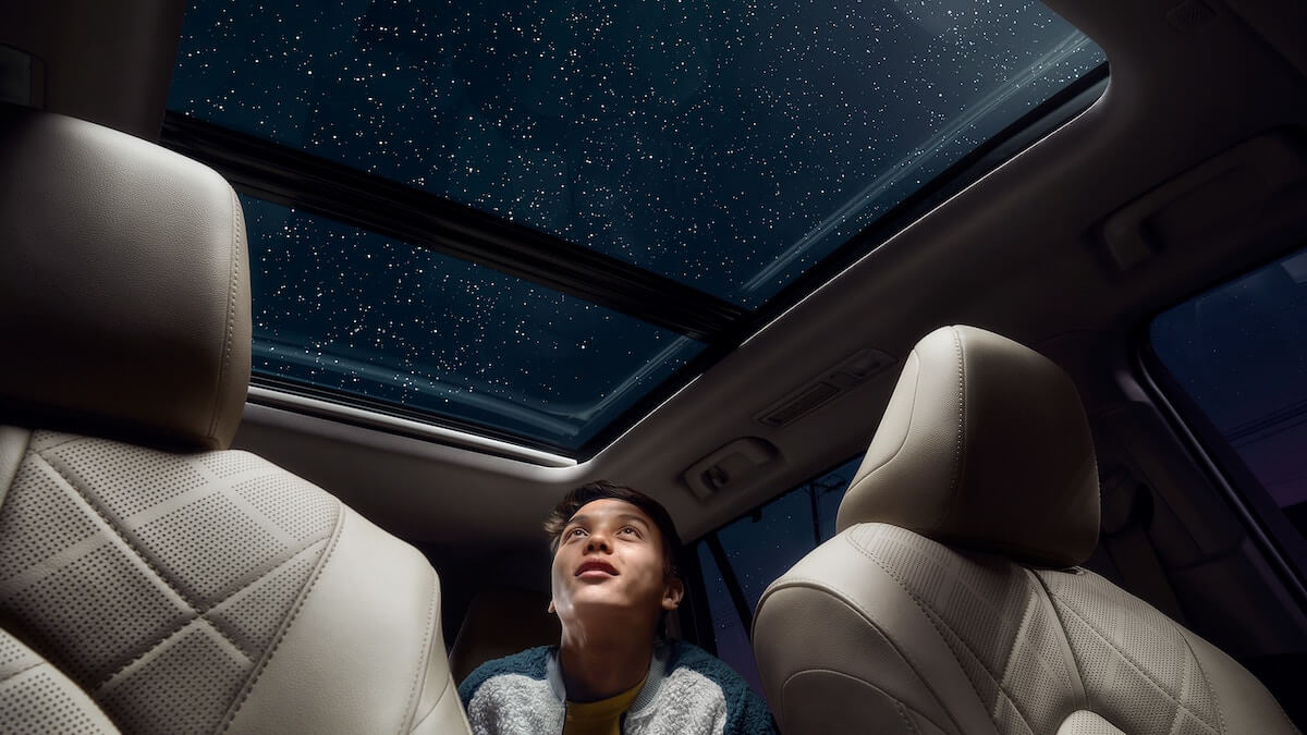 2021 Toyota Highlander with available moonroof