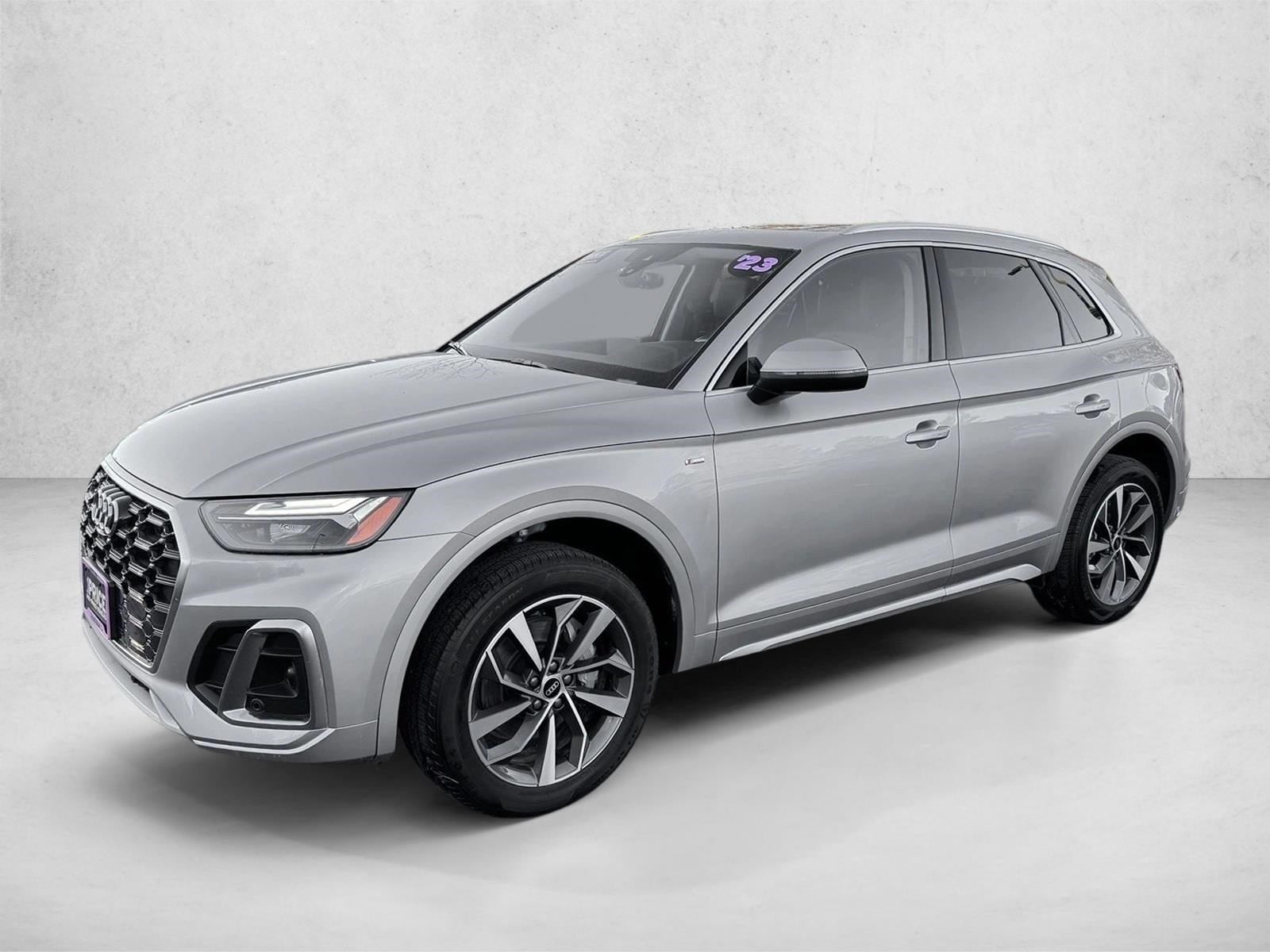 2023 Audi Q5 45 Premium Plus's photo