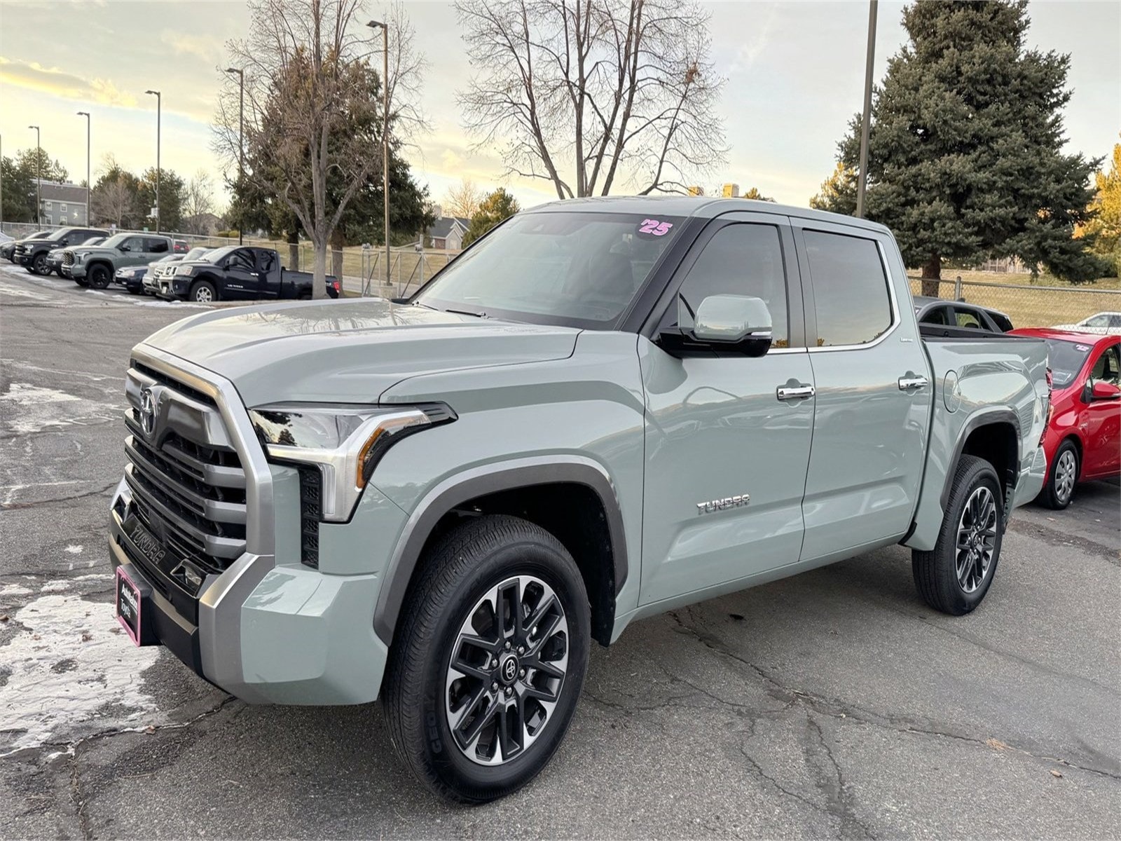 2025 Toyota Tundra Limited's photo