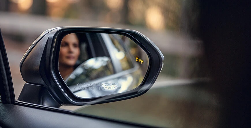 Toyota Blind Spot Monitor with Rear Cross-Traffic Alert
