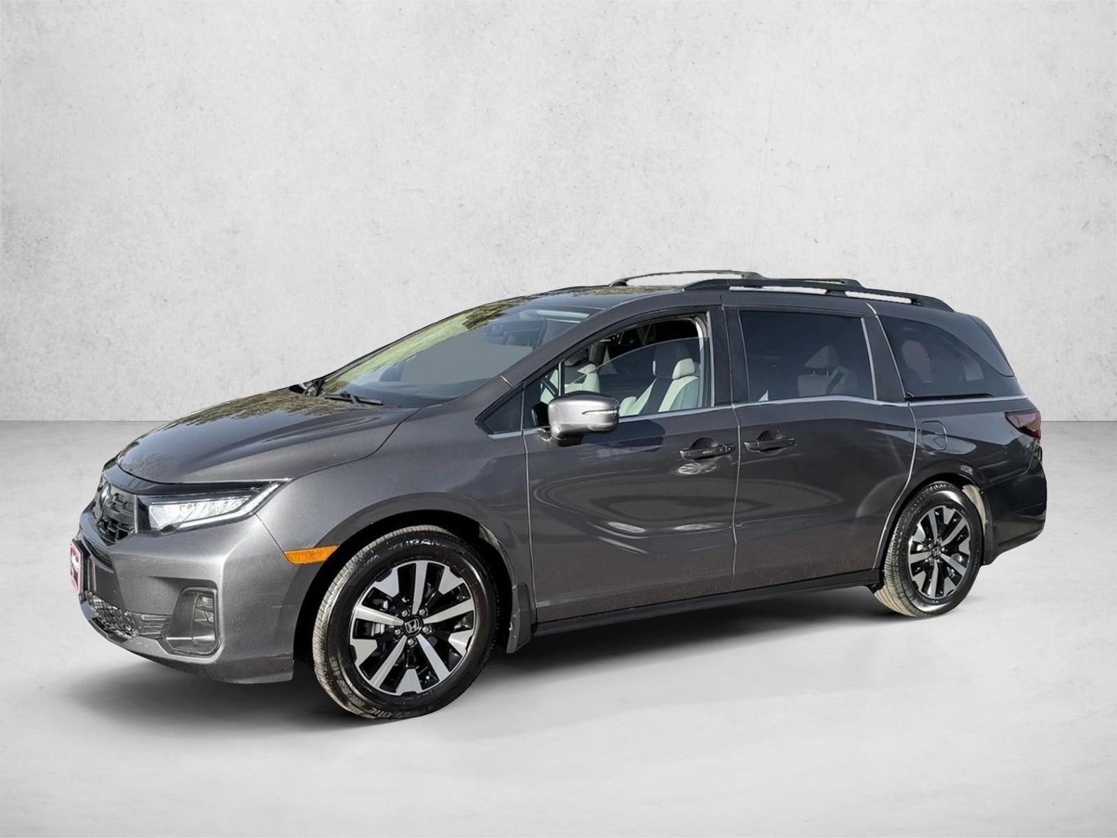 2025 Honda Odyssey EX-L's photo