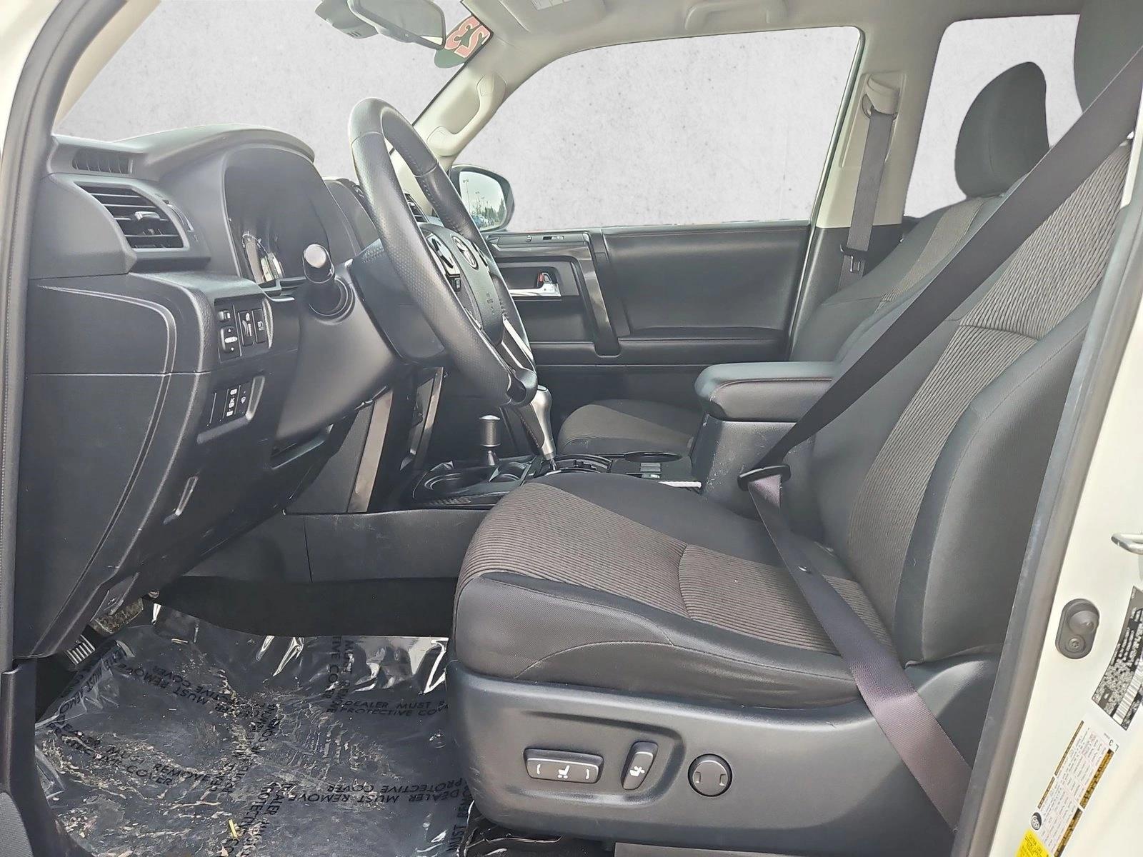 2023 Toyota 4Runner TRD Off-Road - Photo 16