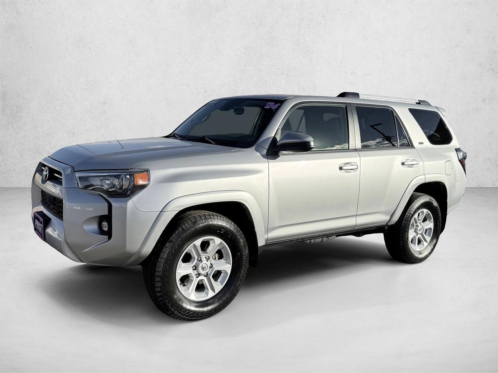 2024 Toyota 4Runner SR5's photo