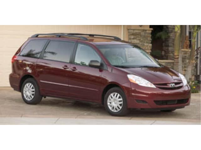 2007 Toyota Sienna LE 8-Passenger's photo
