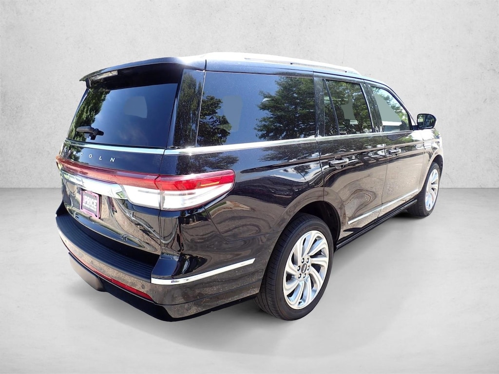 Used 2024 Lincoln Navigator Reserve SUV