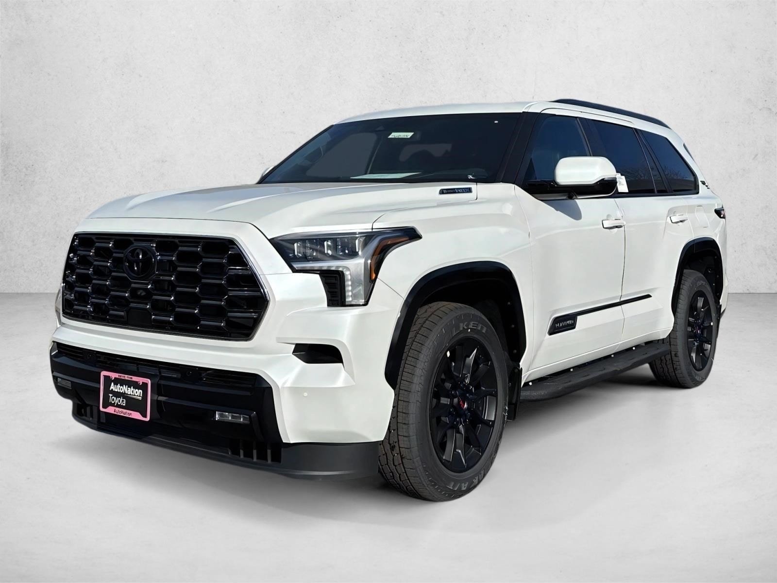 2026 Toyota Sequoia Platinum's photo