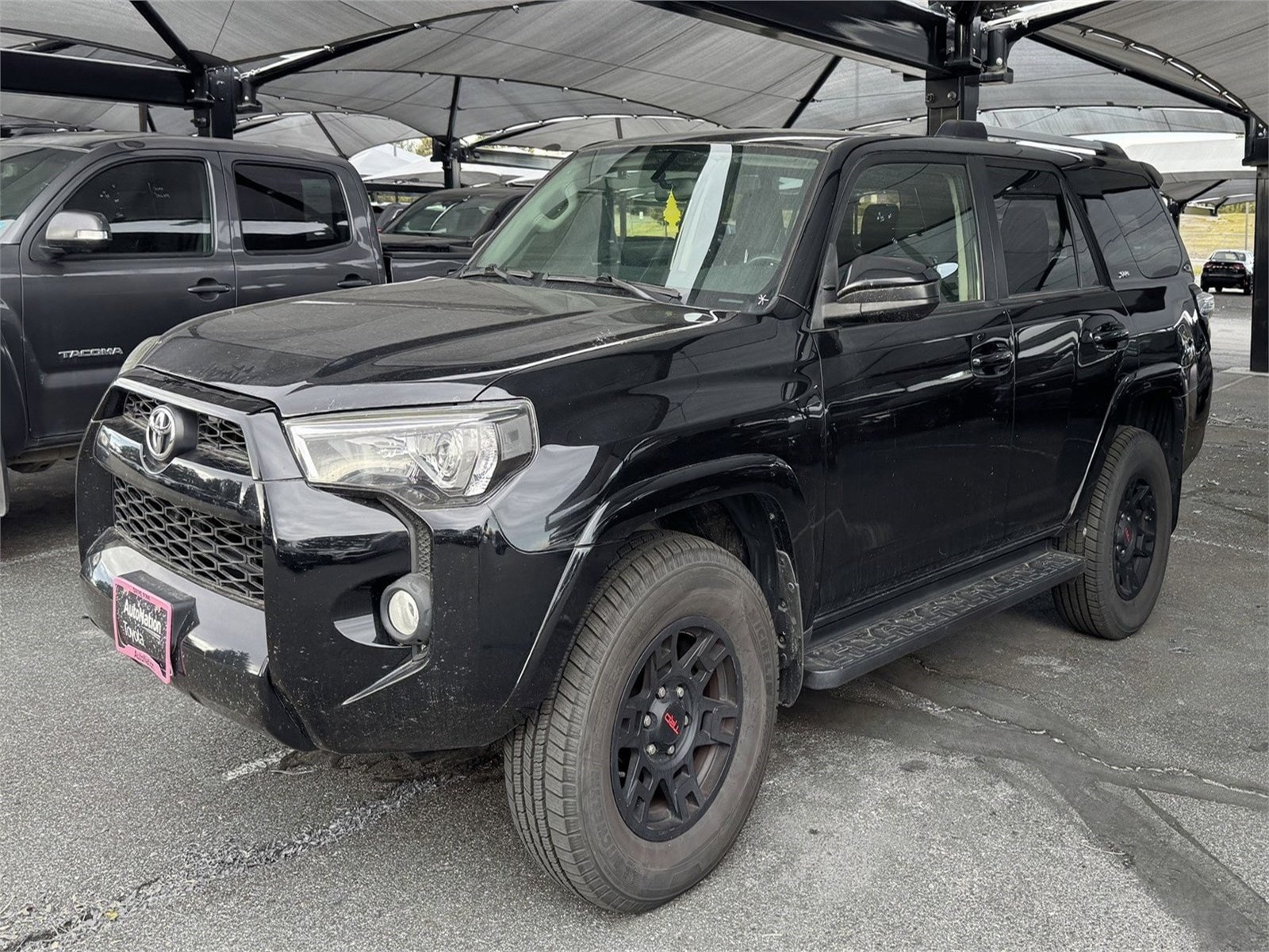 2019 Toyota 4Runner SR5's photo