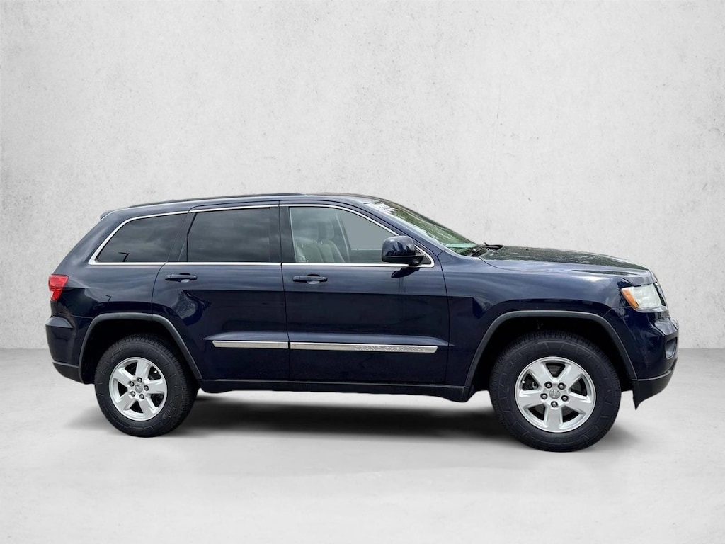 Used 2013 Jeep Grand Cherokee Laredo SUV