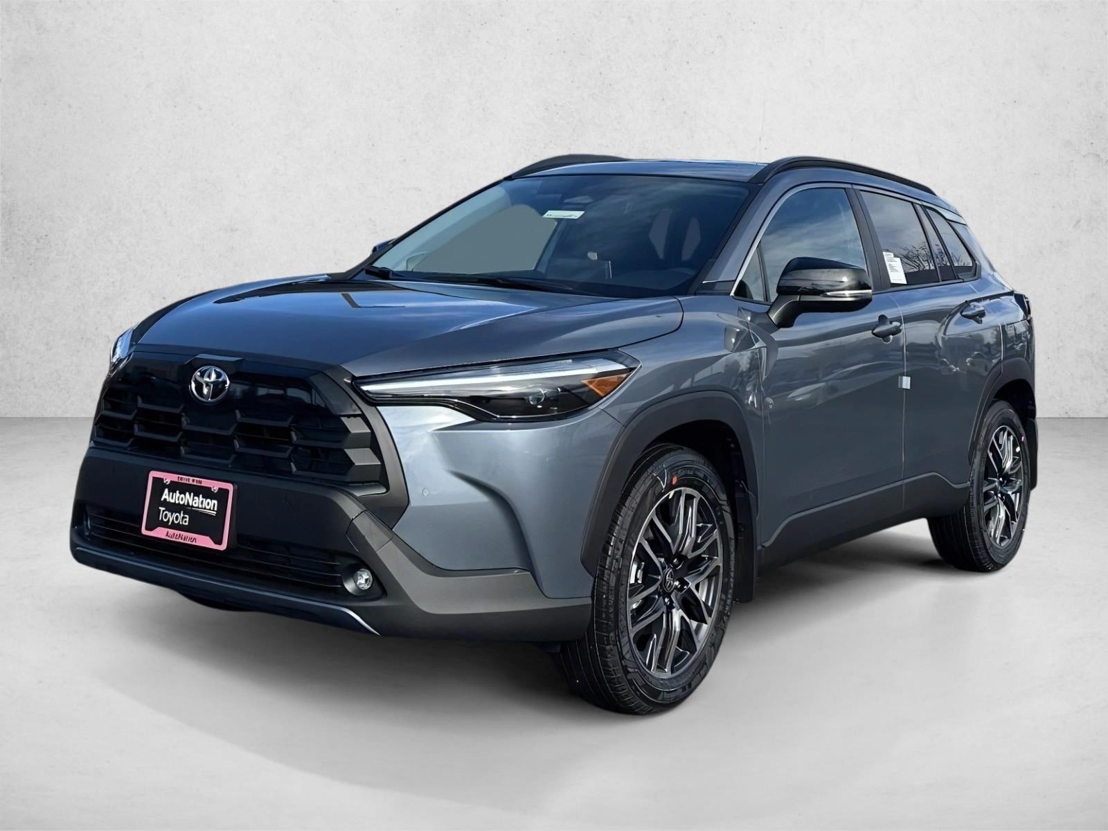 2026 Toyota Corolla Cross XLE's photo