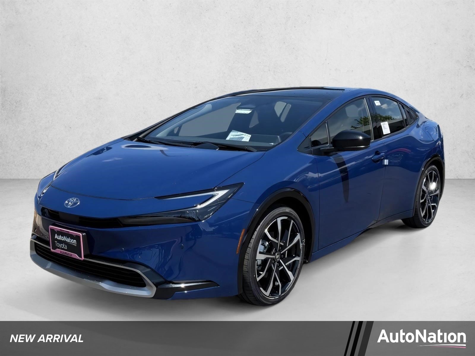 2026 Toyota Prius XSE's photo
