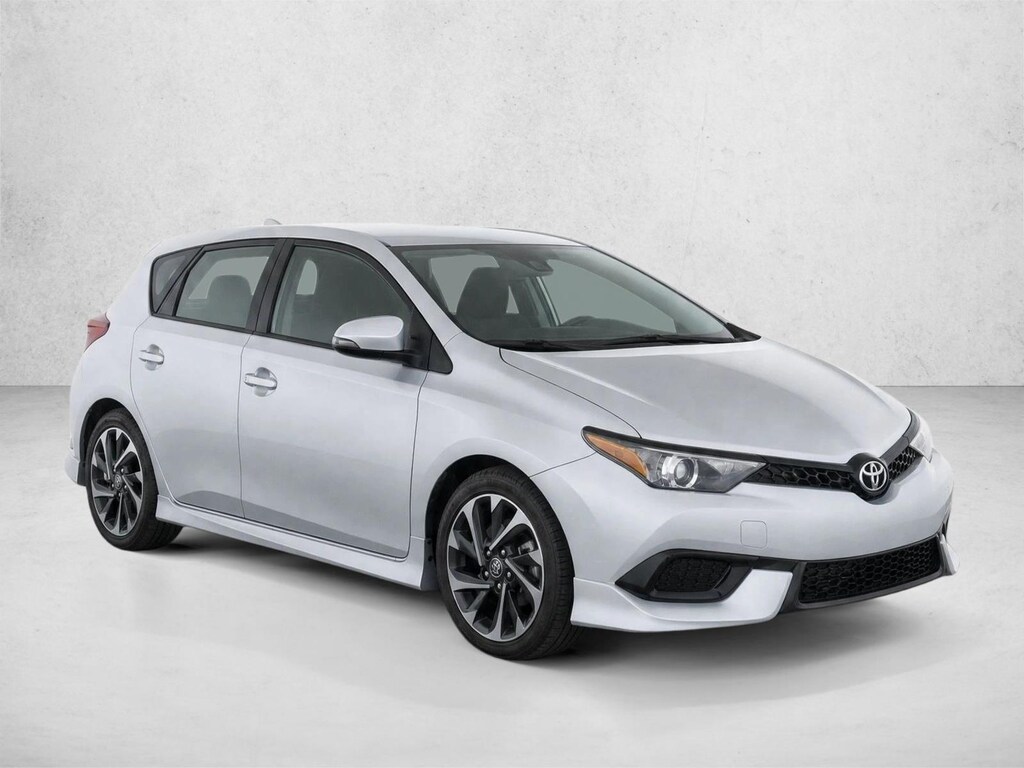 Used 2017 Toyota Corolla iM Base Hatchback