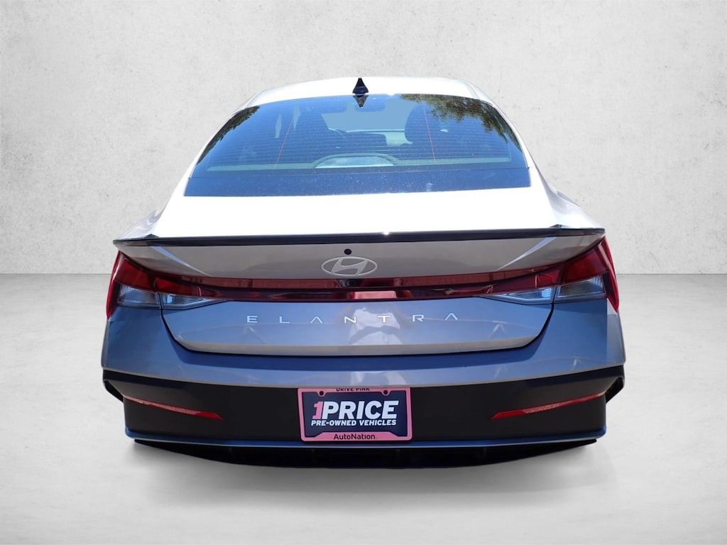 Used 2025 Hyundai Elantra SEL Sport Sedan