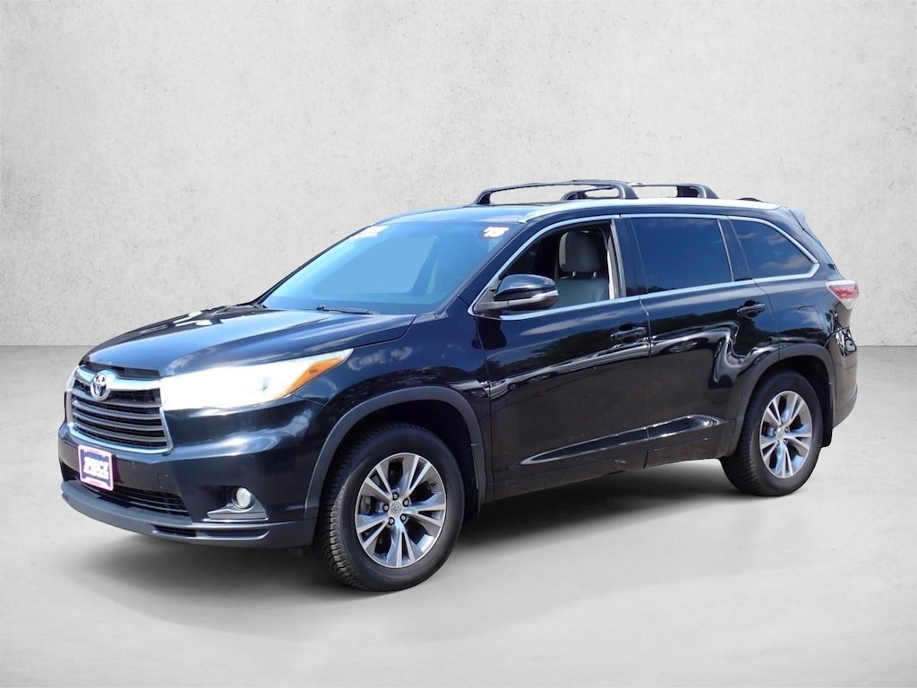 Used 2015 Toyota Highlander XLE V6 SUV