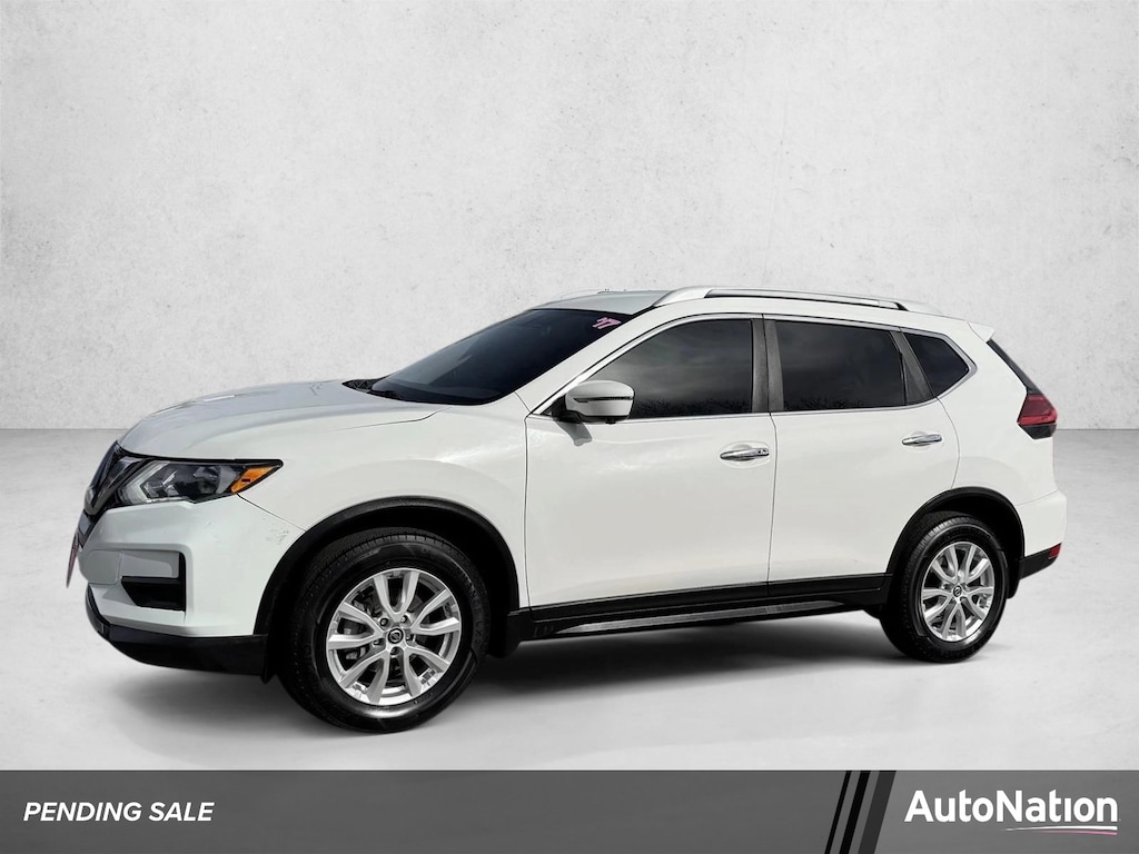 Used 2017 Nissan Rogue SV SUV