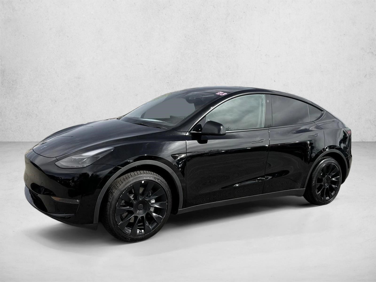 2023 Tesla Model Y Long Range Dual Motor All-Wheel Drive's photo