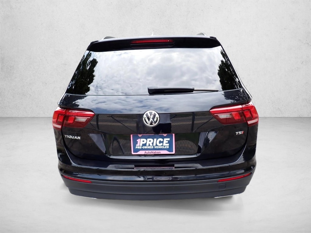 Used 2018 Volkswagen Tiguan 2.0T S 4MOTION SUV