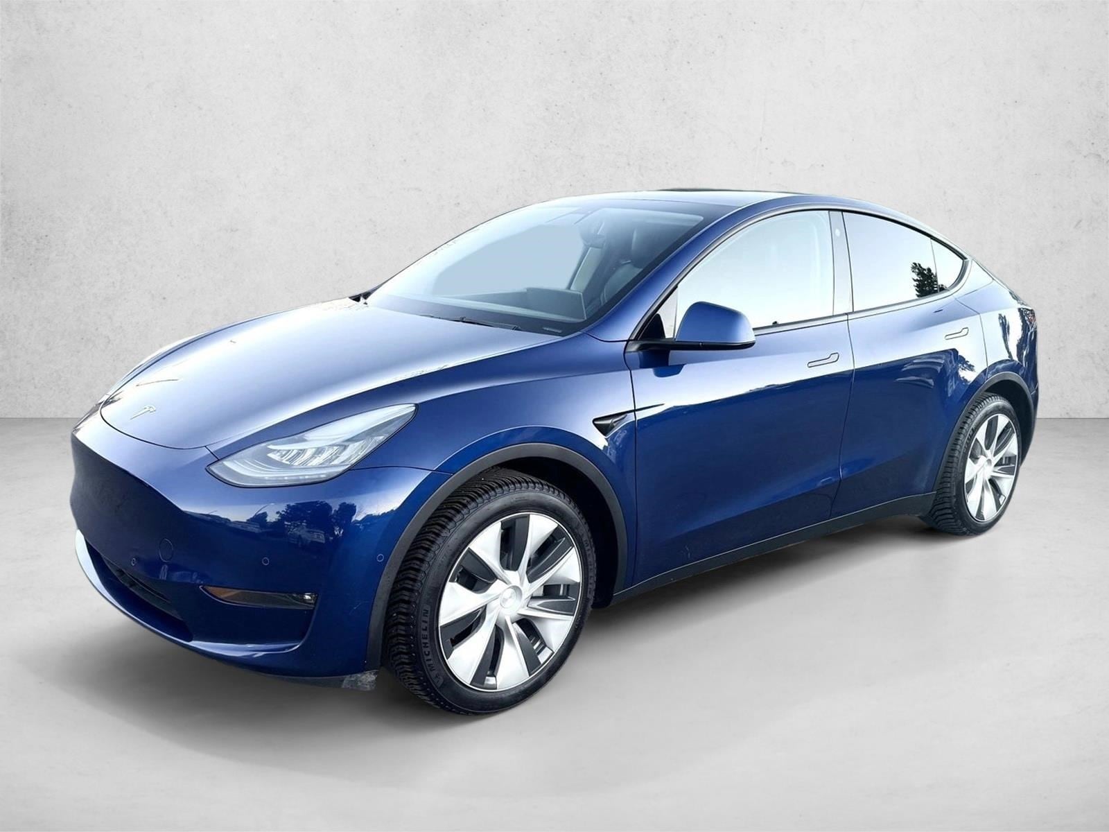 2021 Tesla Model Y Long Range's photo
