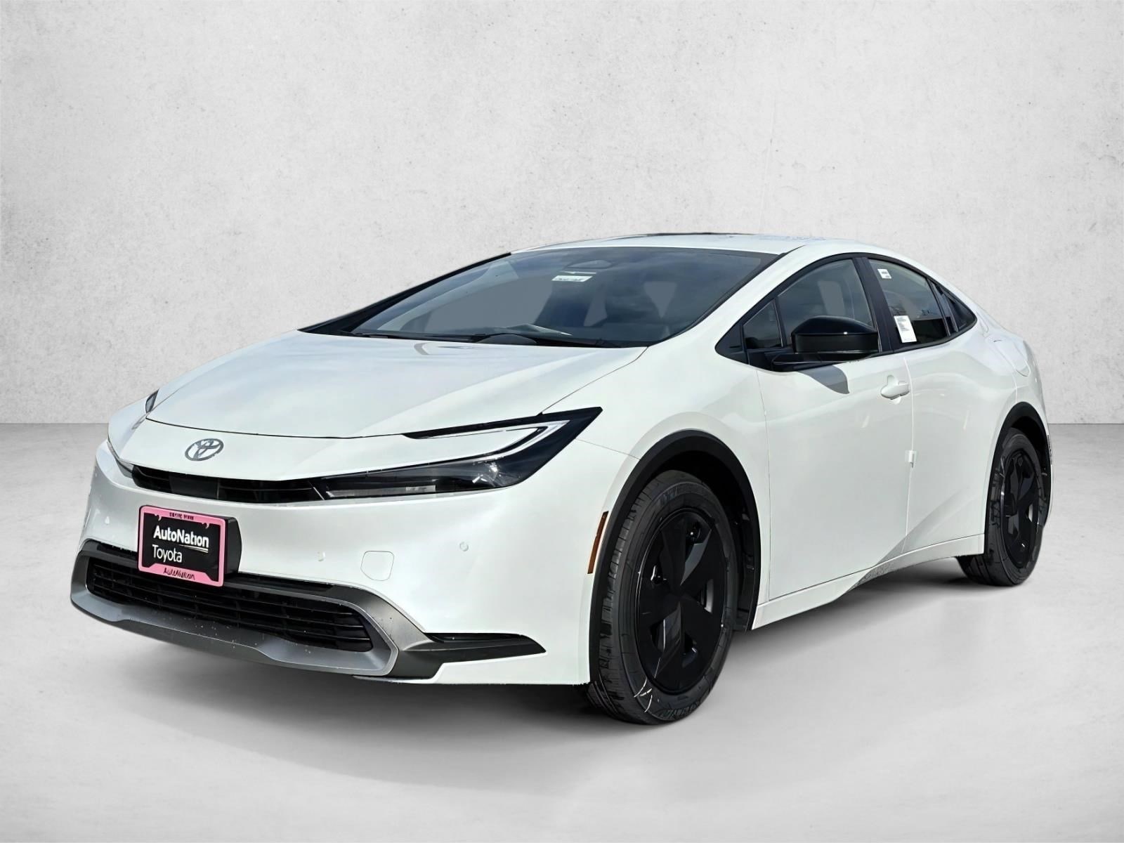 2026 Toyota Prius SE's photo