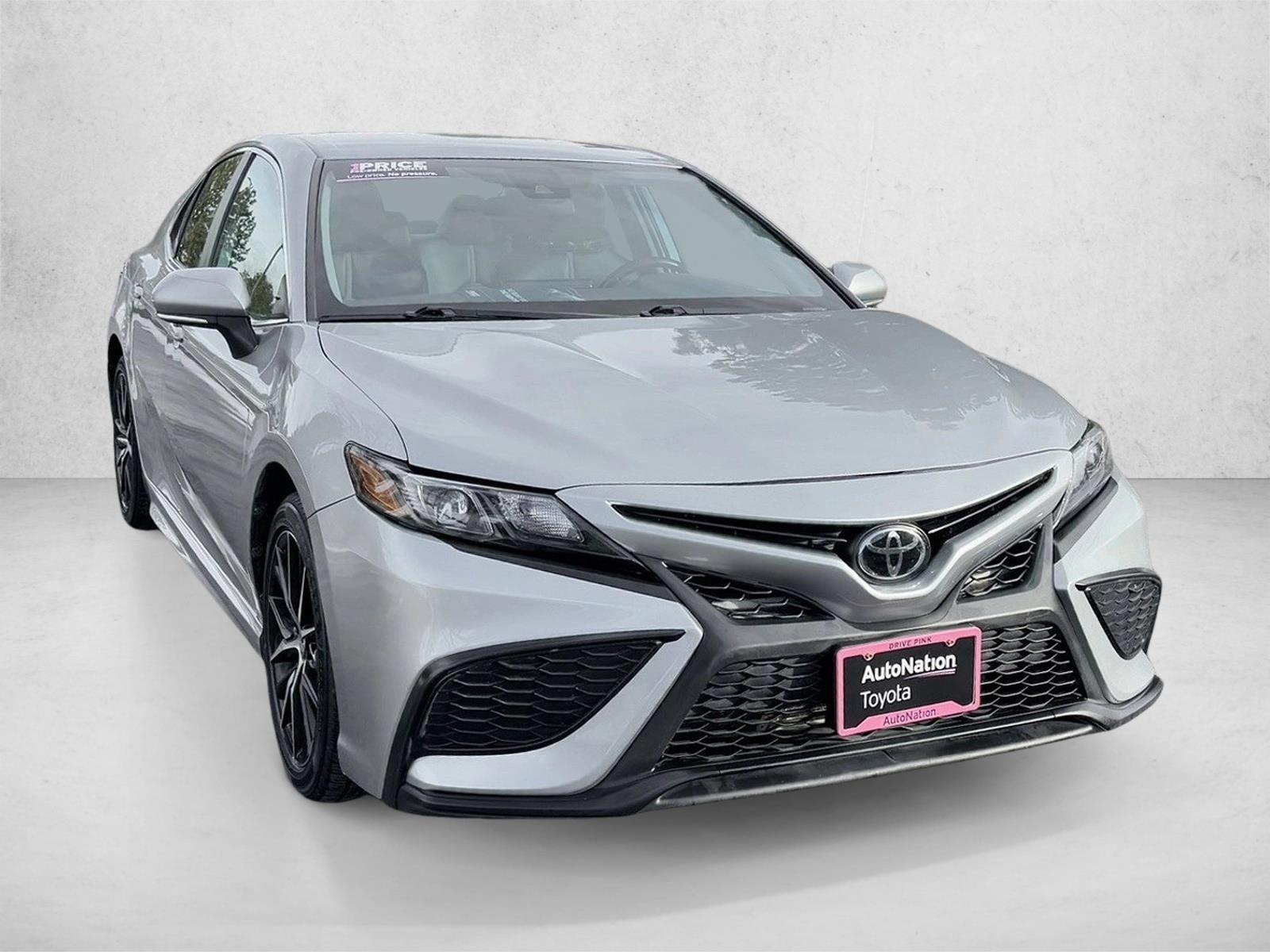 2024 Toyota Camry SE photo 3