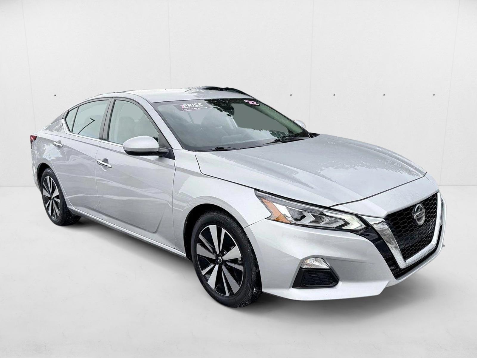 2022 Nissan Altima 2.5 SV photo 3