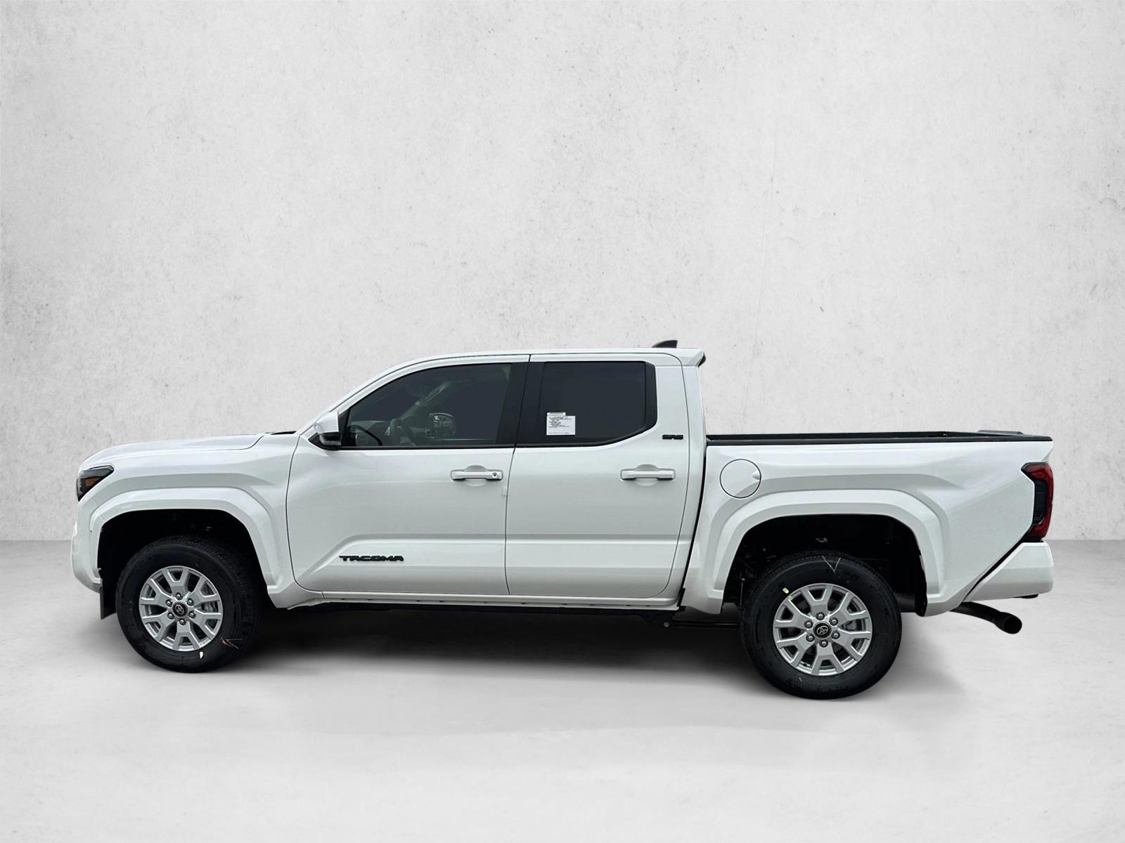 2025 Toyota Tacoma SR5 4x4 Double Cab photo 4