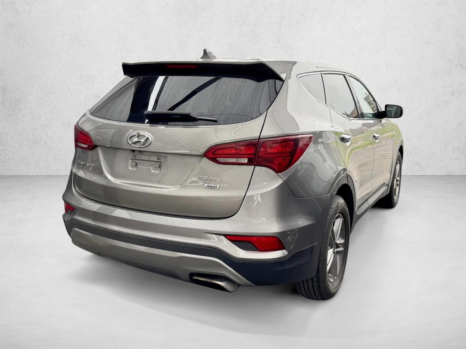 2017 Hyundai Santa Fe Sport Base photo 4