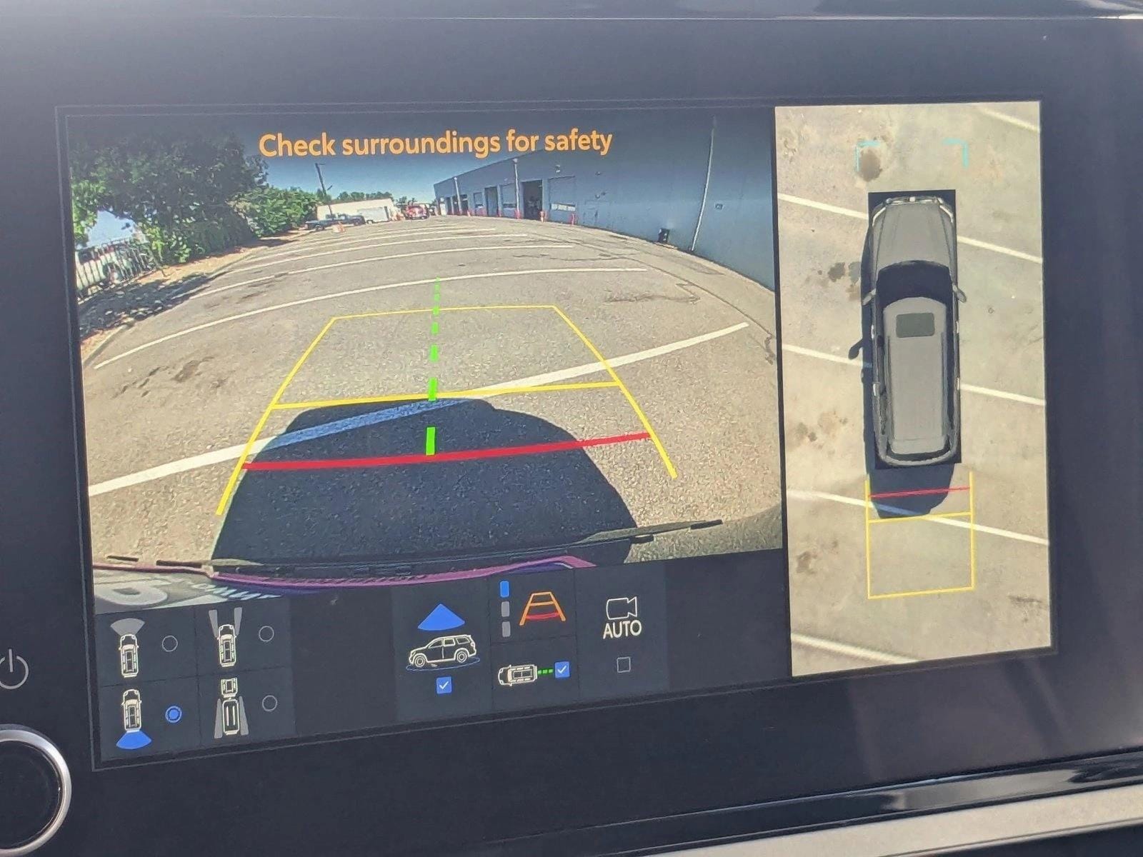 2025 Toyota Sequoia SR5 - Photo 13