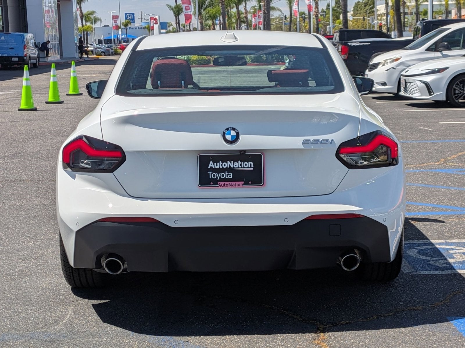 2023 BMW 230i 230i photo 6