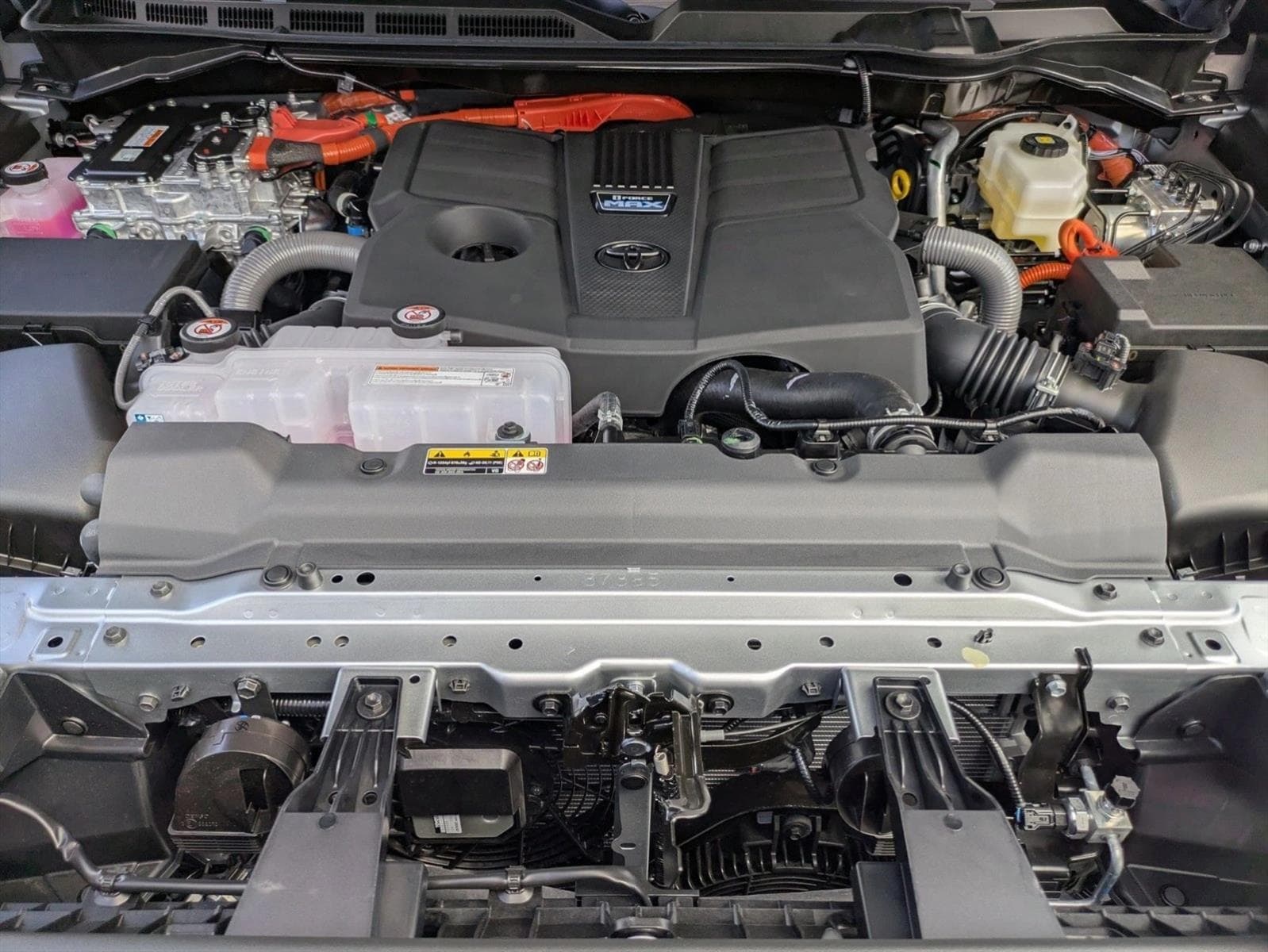 2026 Toyota Tundra Platinum - Photo 17