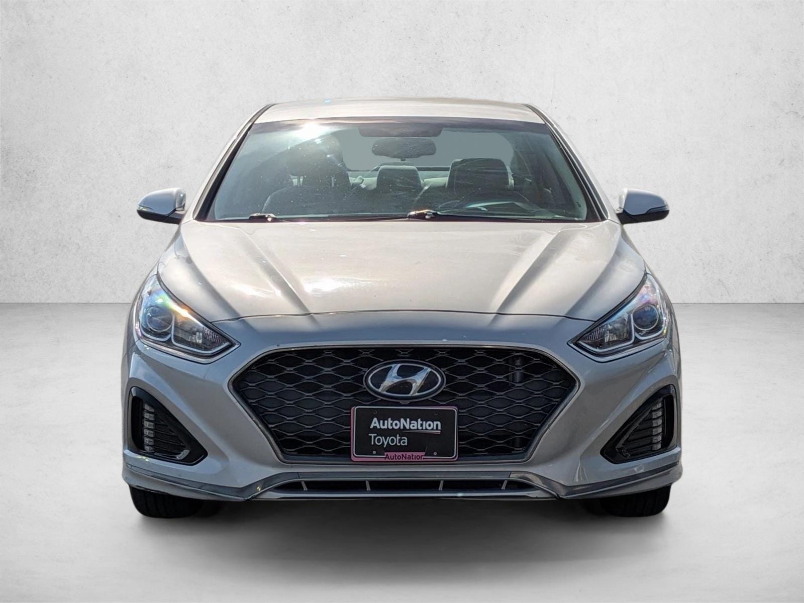 2019 Hyundai Sonata SEL photo 2