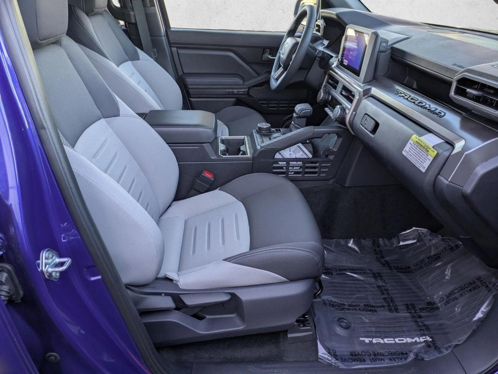 2025 Toyota Tacoma TRD Off Road - Photo 16