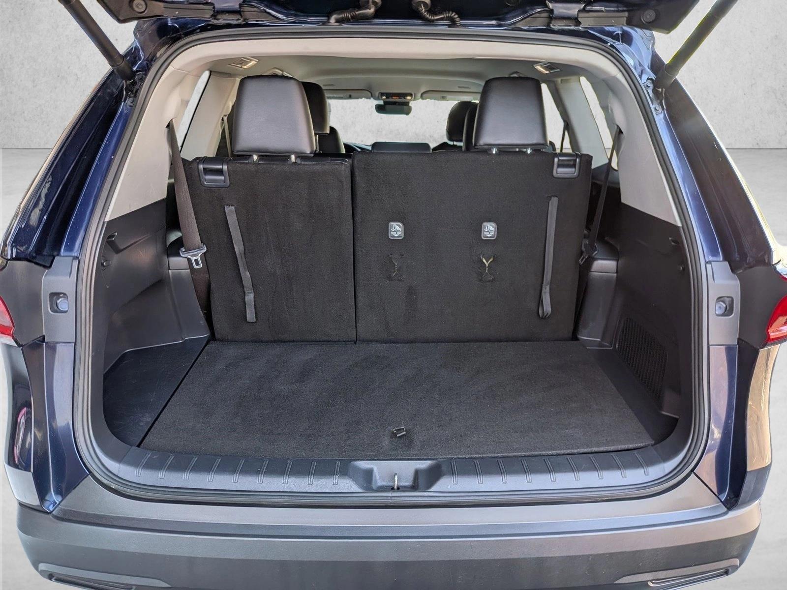 2025 Toyota Grand Highlander XLE photo 5