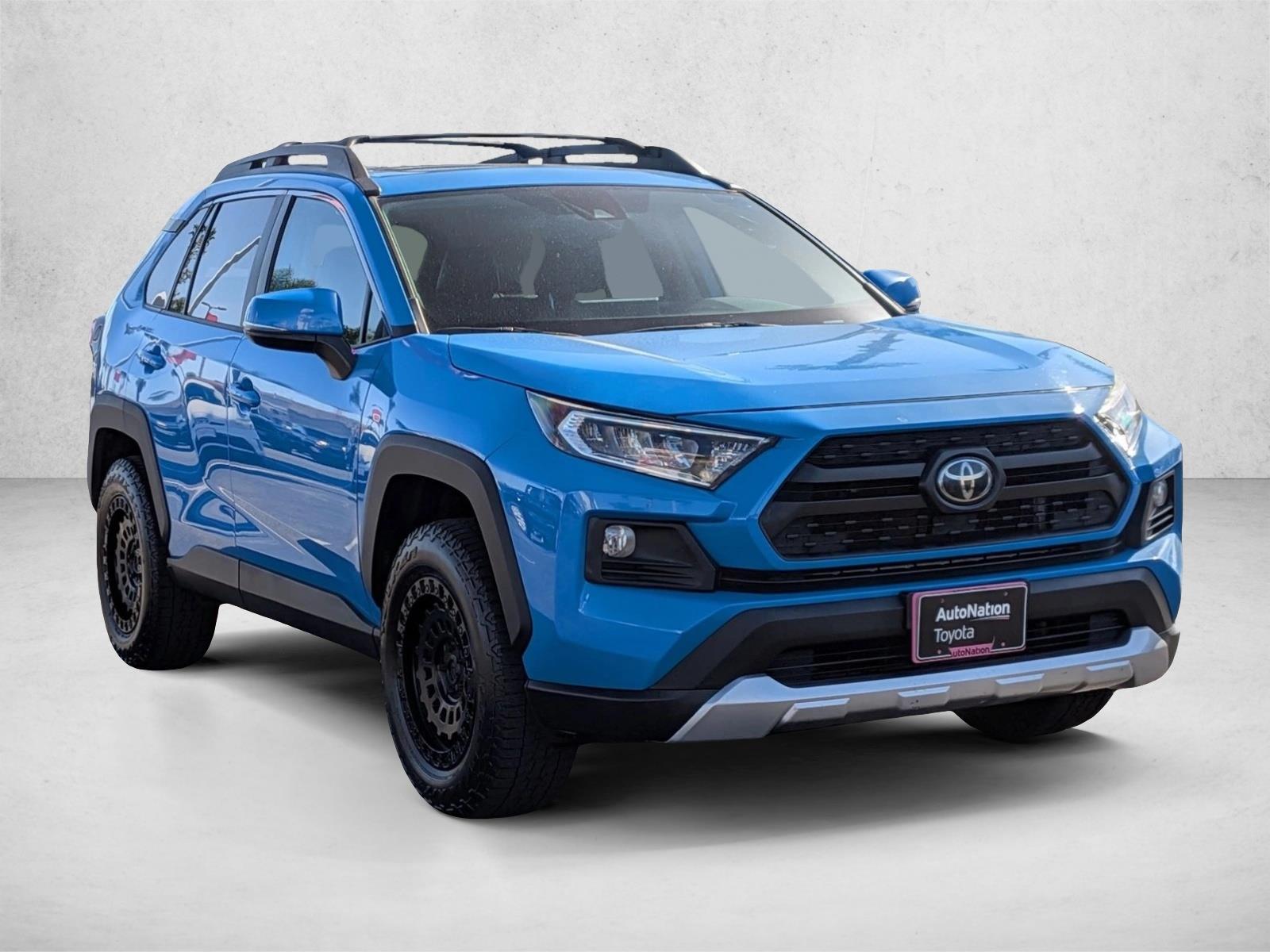 2019 Toyota RAV4 Adventure photo 2