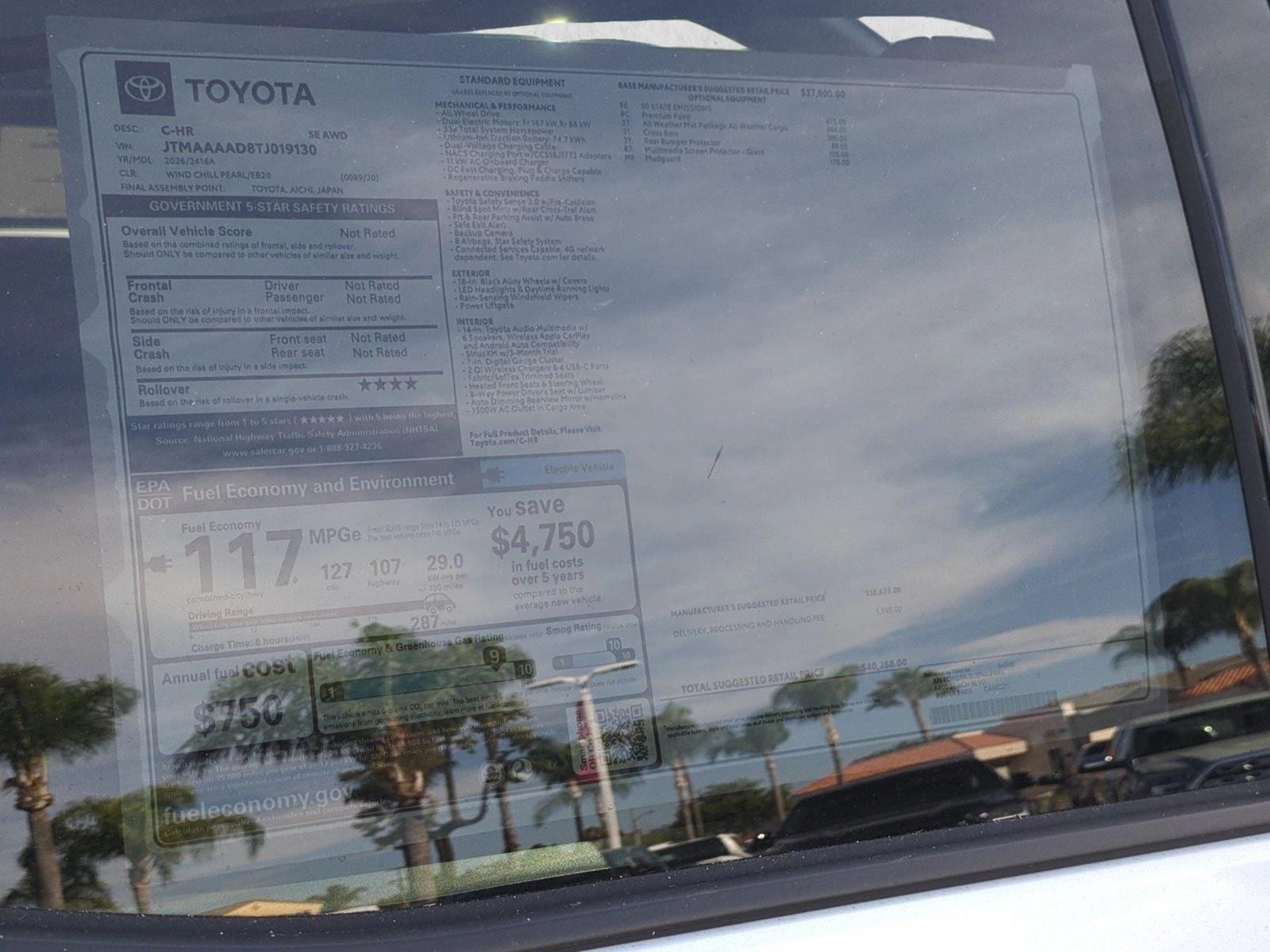 2026 Toyota C-HR SE - Photo 17
