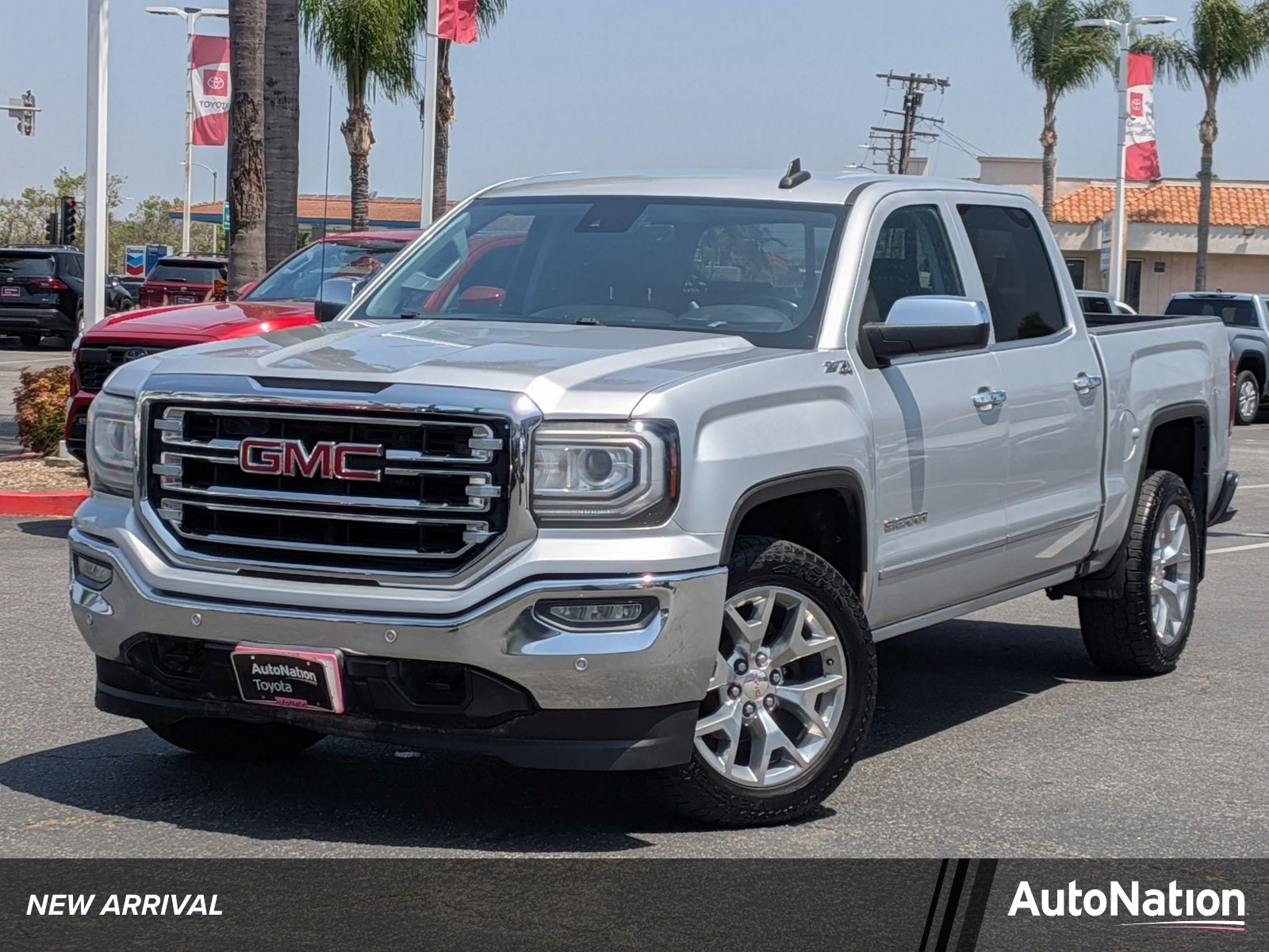 2018 GMC Sierra 4WD Crew Cab Standard Box SLT's photo