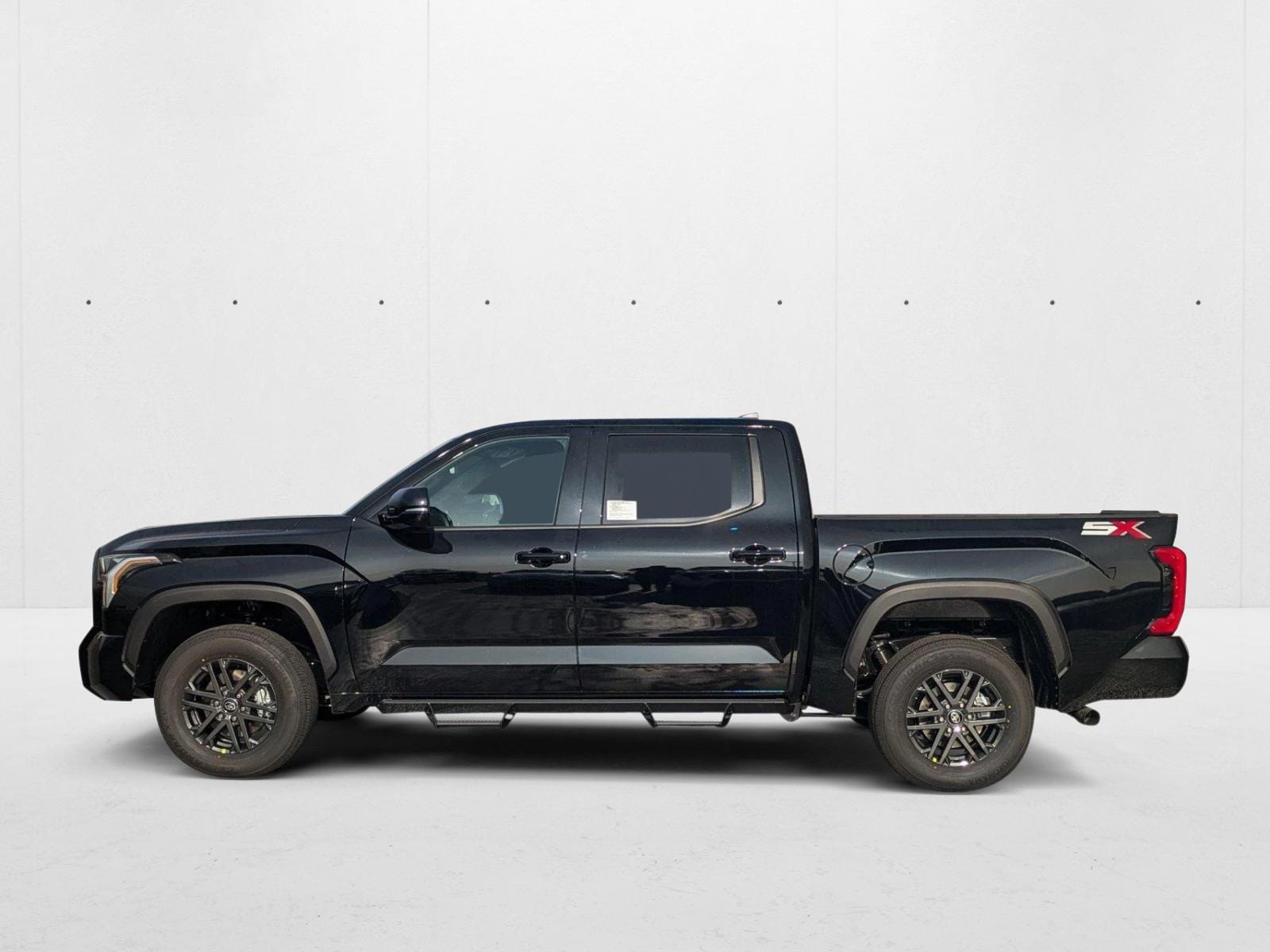 2025 Toyota Tundra SR5 - Photo 5