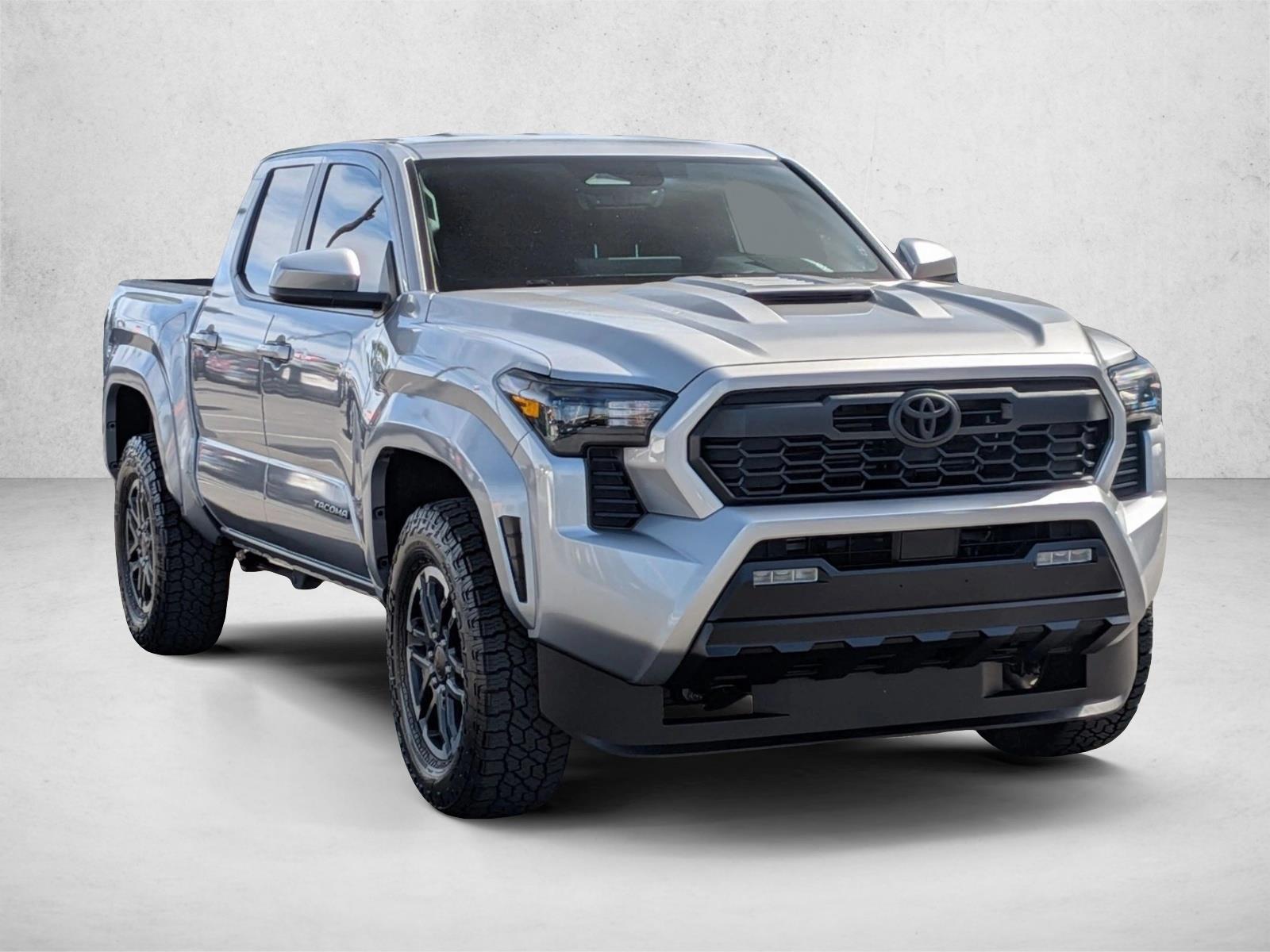 2025 Toyota Tacoma TRD Sport photo 3