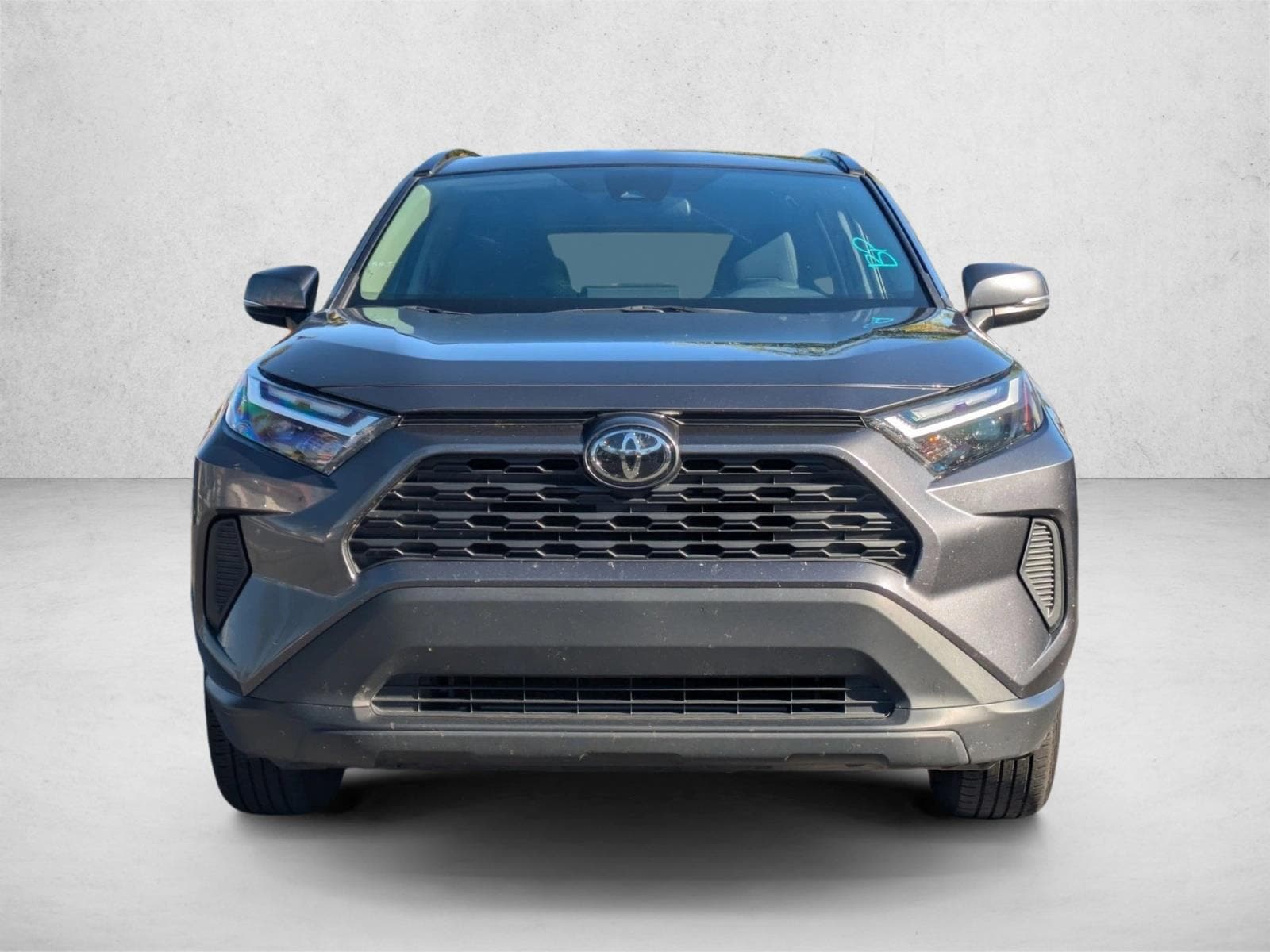 Used 2024 Toyota RAV4 XLE with VIN 2T3P1RFV3RC405296 for sale in Kansas City
