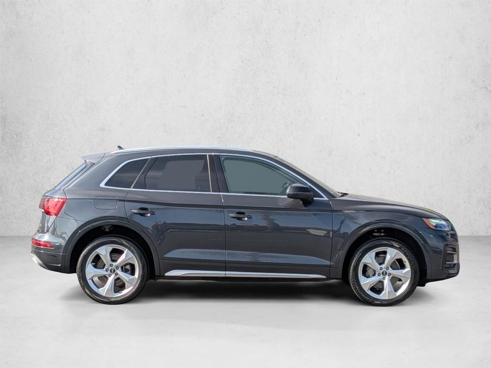 2021 Audi Q5 Premium Plus photo 4