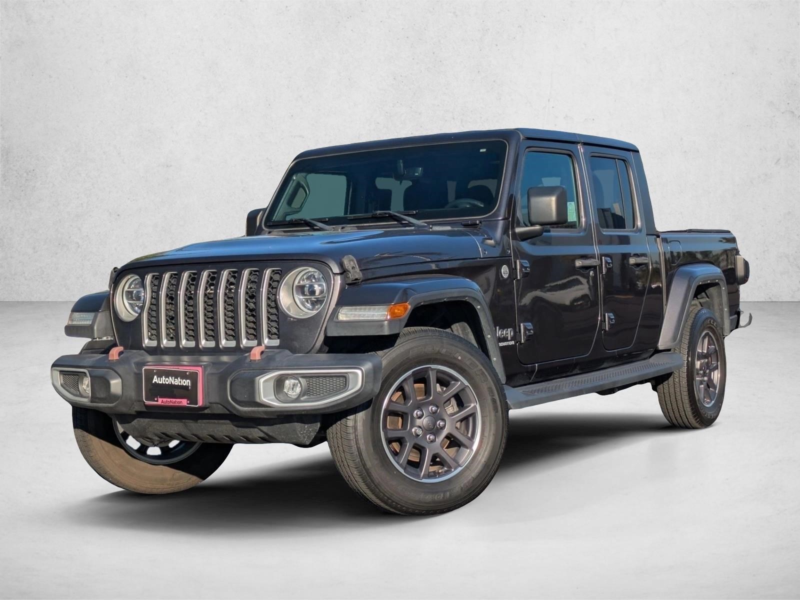 2022 Jeep Gladiator Overland's photo