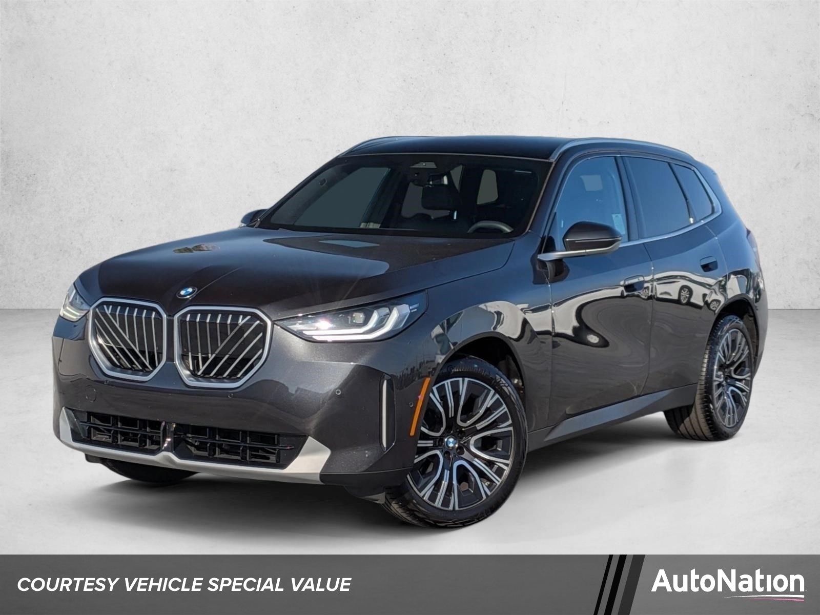 2025 BMW X3 30 XDRIVE's photo